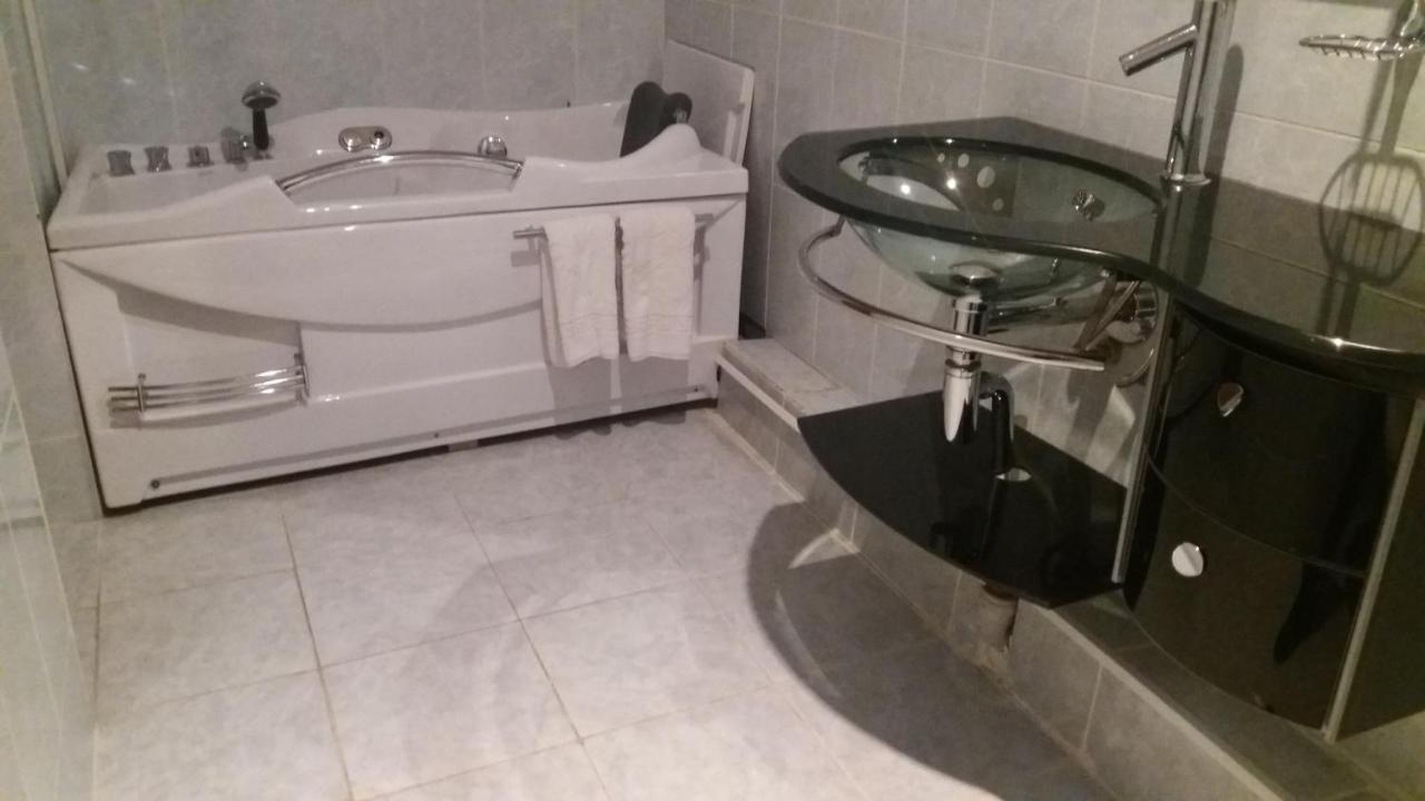 Saryarka Hotel 아스타나 외부 사진